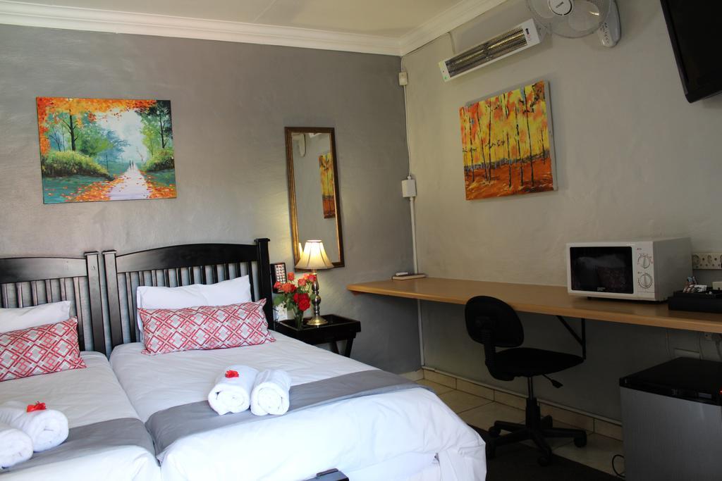 3 Liebeloft Guest House Edenvale Kültér fotó